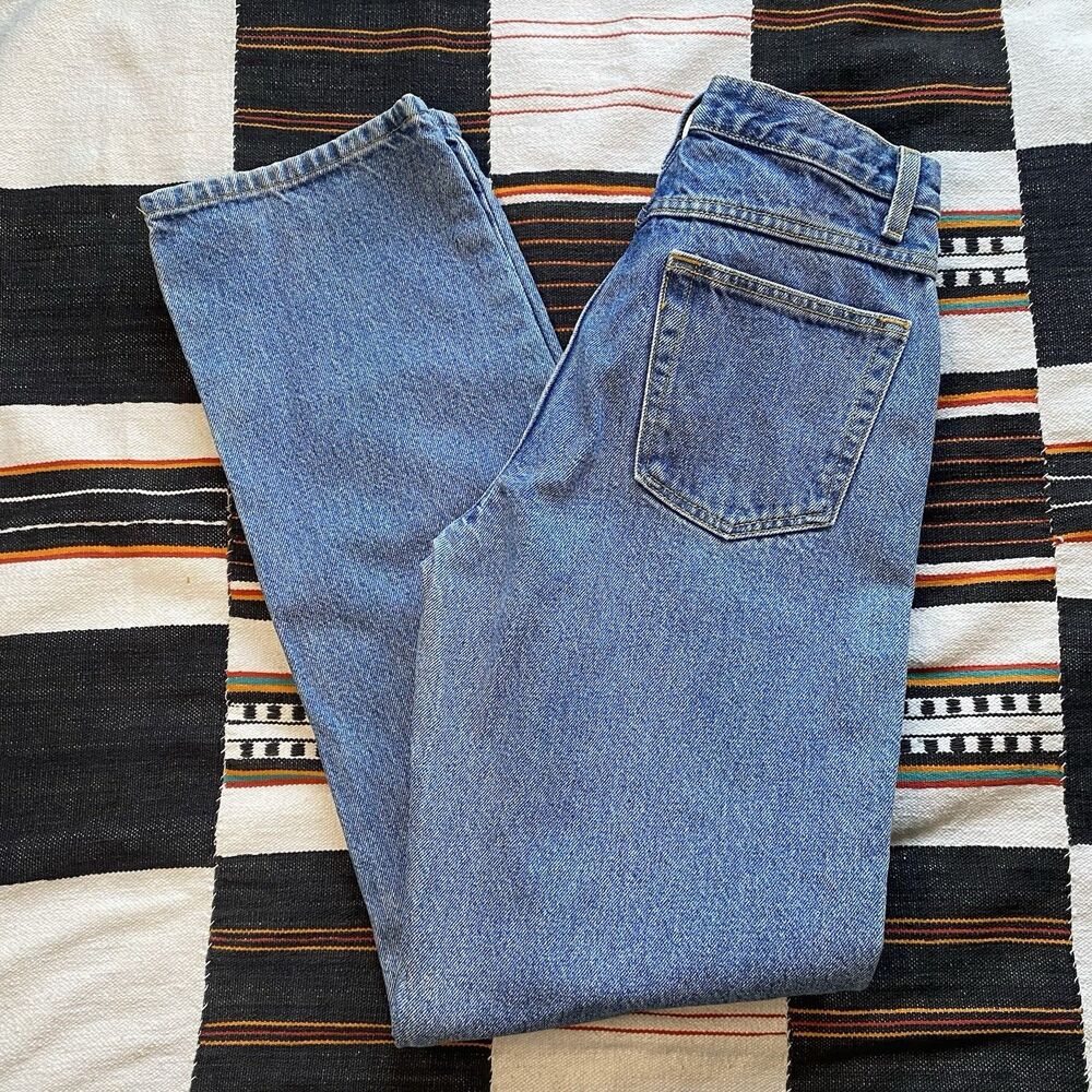 Rocky Mountain Rockies Relaxed Medium Wash Denim Jeans. Size 9L. 100% Cotton.